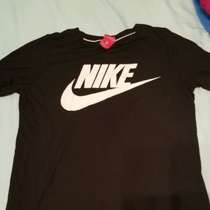 Super soft Nike T shirt womens medium